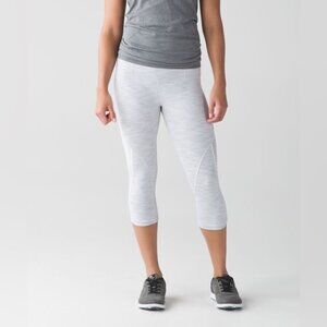 Lululemon Run With The Sun Crop Capri Wee Are From Space Nimbus Battleship White